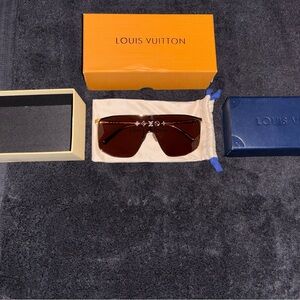 LV Golden Mask Sunglasses